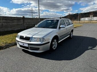 ŠKODA OCTAVIA 1.6 TOUR SPORT