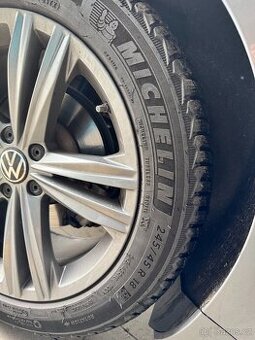 Michelin 245/45 R18 - Zimní kola