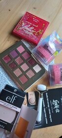 e.l.f Poreless Putty Primer,Essence paletka,Rival me paletka