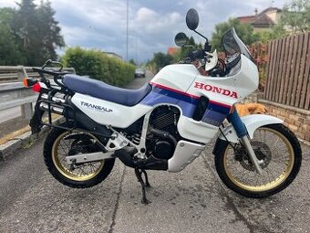 Honda transalp 600