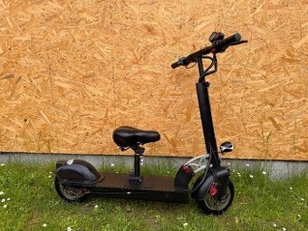 Elektrická koloběžka Nitro scooters DRIVE 500