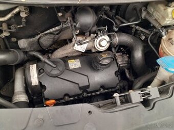 VW T5 1,9 tdi 77kW - motor AXB