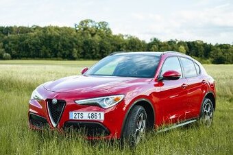 Alfa Romeo Stelvio 2.0T 206kW Q4, 2022, 21500KM