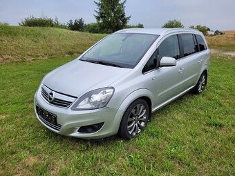 Opel Zafira B 1,8 16V, 2013, udržovaná - 1