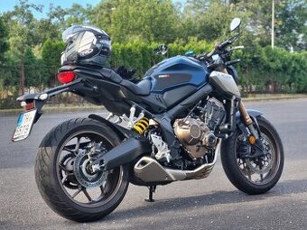 Honda CB650R (modrá), 70kw