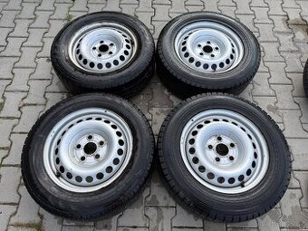 4x plechové disky 5x120 + pneu zimní 215/65 R16C