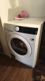 AEG 9000 Series