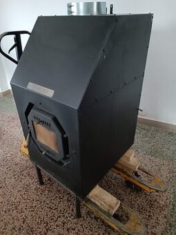 Teplovzdušná kamna na pevná paliva Falco 20kW LS-kamna