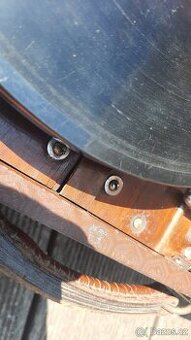 Klikový gramofon Leophon