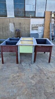 Mycí stůl starší 3x