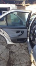 4x dveře Peugeot 406 včetně tapecírungů