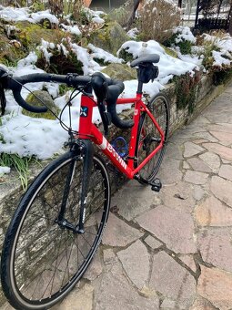 Silniční kolo B’TWIN Triban 500, vel. M – lehké, spolehlivé,