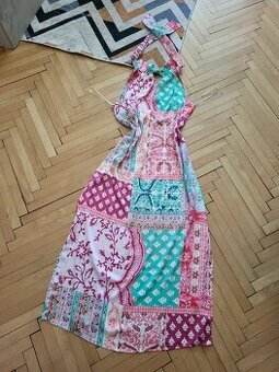 NOVE Elegantní letní chladivé dlouhé šaty z butiku vel L