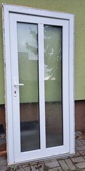 Vchodové dveře plastové š.99x204v.