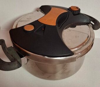 Tlakový hrnecTORO - 1