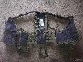 Taktická vesta, nepoškozená, nevyužitá, čistá,