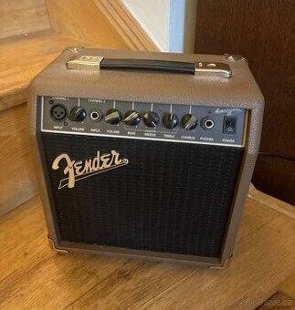 Kombo Fender Acoustasonic 15, zdarma kytarový kabel