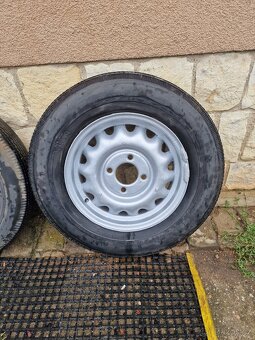 Pneumatiky s disky Škoda,Spartak