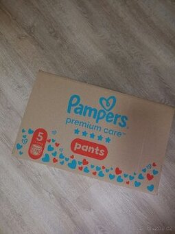 Plenky Pampers Premium Care pants 5 - měsíční balení 102 ks