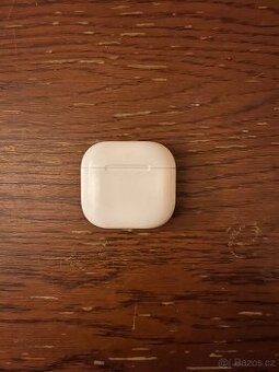 Sluchátka Apple AirPods 4