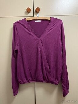 Fialová a černá halenka