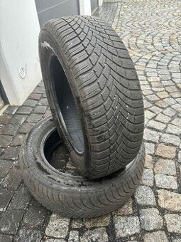 Bridgestone 205/60 R16 zimní pneumatiky
