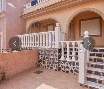 Prodej bungalovu Španělsko bazén,15 km od letiště v Alicante