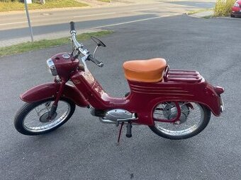 JAWA 555 Pařez po starší renovaci.