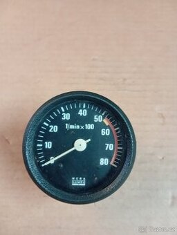 Otáčkoměr Škoda 120,130