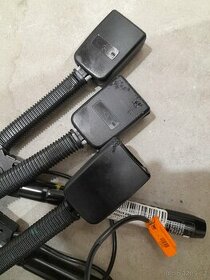 Předpínače pásů a jednotka airbagů Ford Fusion 2006 1.4i