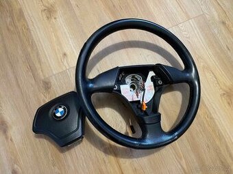 Volant tříramenný BMW E36