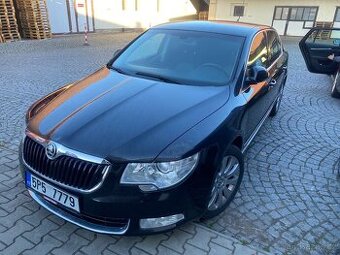 Superb 2 2.0 TDI 125 kw rok 2009
