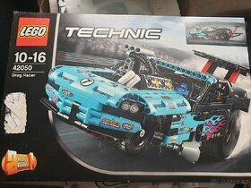 LEGO TECHNIC 42050 Dragster


