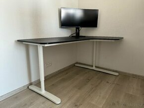 Rohovy stul Ikea Bekant 160x110x85