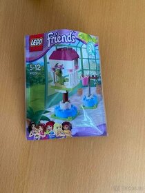 41024 Lego Friends - Papouška na bidýlku