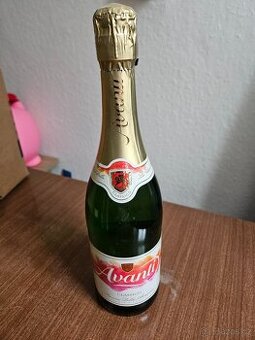 Víno / vína - sekt / sekty - šampaňské
