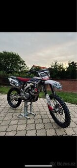 Yamaha YZ250F 2011