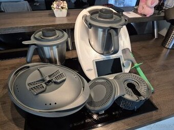 Vorwerk Thermomix TM6 Snow White - v záruce
