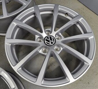 Originál 17" Audi A6 VW Škoda Seat 5x112