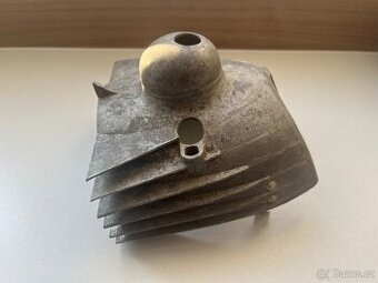 kryt karburátoru na Jawa Pérák 250, kývačka 250/353