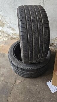 295/40R20 - 1