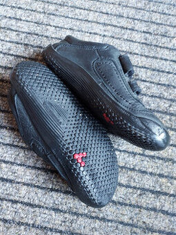 Vivobarefoot botky vel. 29