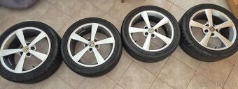 ALU kola s pneu r17 5x112 VW