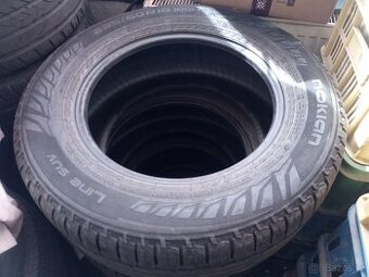 Nokian 235/60 R16 SUV