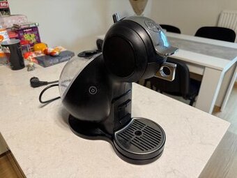 Kávovar dolce gusto - 1