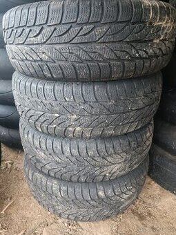 Pneu 235/65 r17 Paxaro