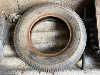 Super Rumania pneu 7,50 x 20 V77 10PR - 1