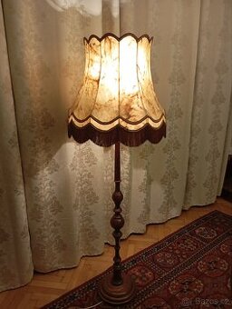 Starožitná lampa