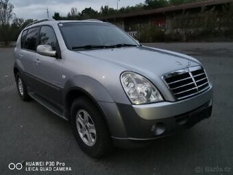 SsangYong Rexton 2.7d manuální převodovka. Export