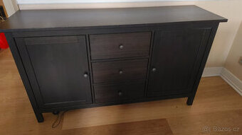 Černá Komoda HEMNES IKEA